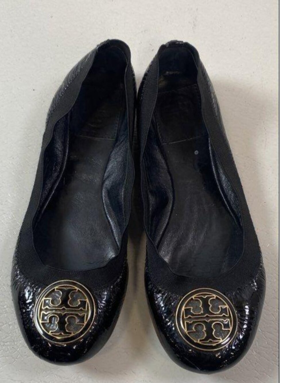 Tory Burch Black Leather Scalloped Ballet Flats Gold Medallion Logo 6